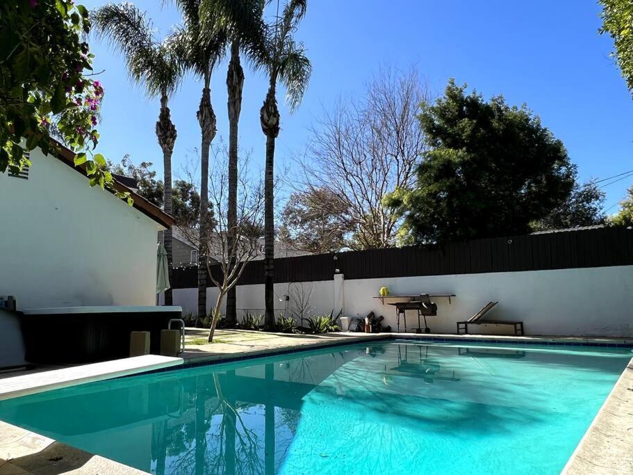 Stylish Mediterranean Villa, Pool, Jacuzzi, Hollywood & Malibu Bliss ลอสแอนเจลิส ภายนอก รูปภาพ